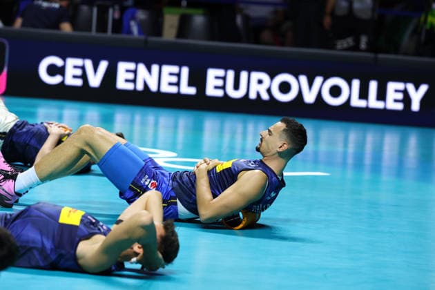 Italian national team, Nationalteam warm-up during the opening match of the CEV Enel Eurovolley 2026, between Italy and Sweden, Piazza del Plebiscito, Naples, September 10, 2026.  Copyright: xAlessandroxGarofalo LaPressex