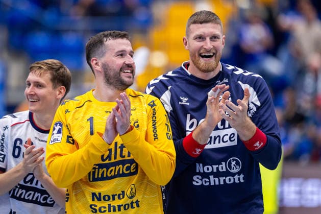 L R Benjamin Buric (SG Flensburg Handewitt), 01, and Blaz Blagotinsek (SG Flensburg Handewitt), 43, celebrate after the 30–39 victory. GER, TBV Lemgo Lippe vs. SG Flensburg Handewitt, Handball, 1st Bundesliga, Matchday 4, 2026–2027 season, September 10, 2026 GER, TBV Lemgo Lippe vs. SG Flensburg Handewitt, Handball, 1st Bundesliga, Matchday 4, 2026–2027 season, September 10, 2026, Lemgo Copyright: xEibner-Pressefoto JanxRollingerx EP_JSK