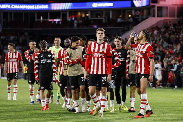 EINDHOVEN - Guus Til of PSV Eindhoven after the UEFA Champions League match between PSV Eindhoven and Shakhtar Donetsk at the Philips Stadium on September 10, 2026 in Eindhoven, the Netherlands. MAURICE VAN STEEN ANP xVIxANPxSportx xxANPxIVx 567930731 originalFilename: 567930731.jpg
