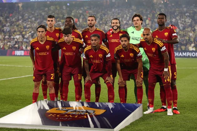 IPA88366896 - September 10, 2026 Champions League: Fenerbahçe vs. Roma In the photo: Roma s starting lineup (Photo by Gino Mancini)  Copyright: xGinoxMancini IPAxSportx xx IPA88366896