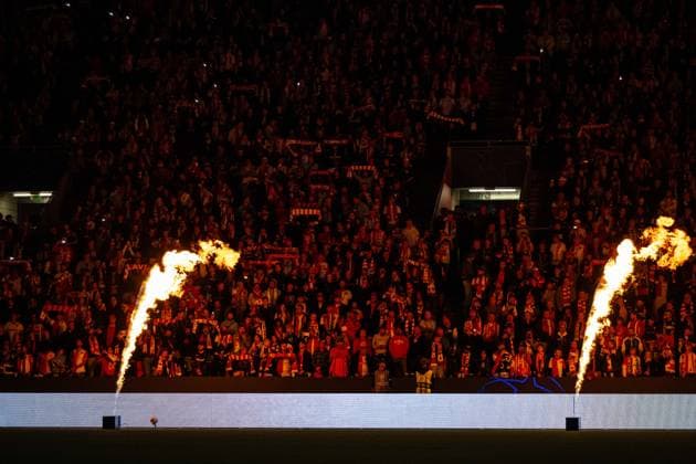 Fire show during UEFA Champions league match, SK Slavia Praha - RC Lens , 10 september 2026, Fortuna Arena, Praha, Czech republic Copyright: xMICHALxFAJT,ZOSPORTU.SKx MAR_1627