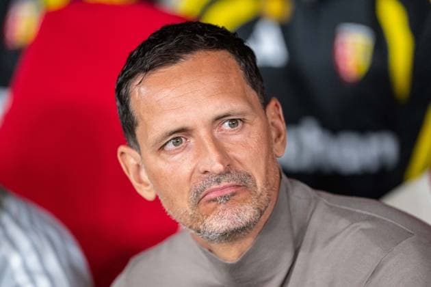 Coach Dino Toppmoller during UEFA Champions league match, SK Slavia Praha - RC Lens , 10 september 2026, Fortuna Arena, Praha, Czech republic Copyright: xMICHALxFAJT,ZOSPORTU.SKx MAJ_3444