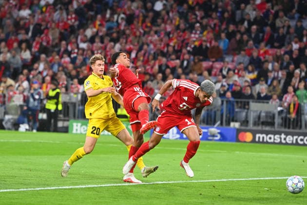Jamal MUSIALA, Bayern Munich, and Luis DIAZ, Bayern Munich: Scoring opportunity, action, penalty area play—soccer, Champions League, 2026–27 season, group stage: FC Bayern Munich vs. Bodø Glimt on September 10, 2026 Â