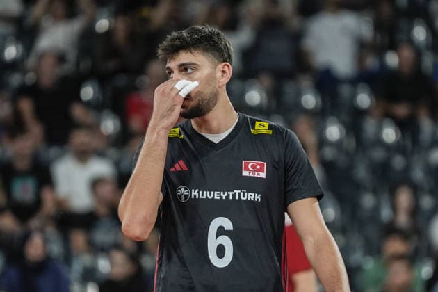 Turkiye v Germany - CEV EuroVolley 2026 Men CLUJ-NAPOCA, ROMANIA - SEPTEMBER 10: Gokcen Yuksel of Turkiye in action during of the CEV EuroVolley 2026 match between Turkiye and Germany at the BTarena in Cluj-Napoca, Romania, on September 10, 2026. Osmancan Gurdogan Anadolu Cluj-Napoca Romania. Editorial use only. Please get in touch for any other usage.  Copyright: x2026xAnadoluxOsmancanxGurdoganx