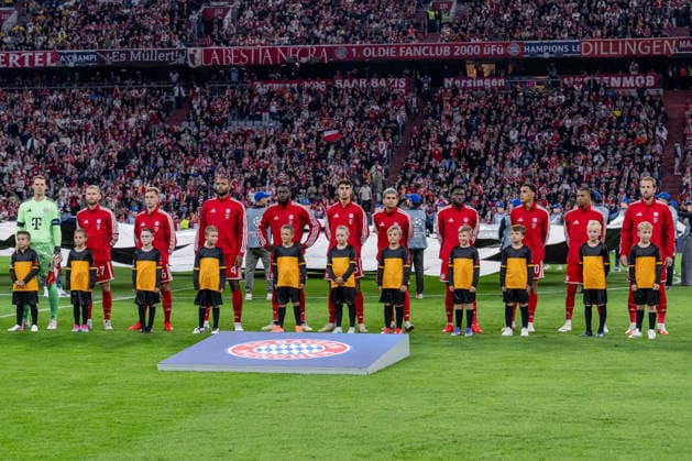 Bayern s starting lineup with the ball girls GER, FC Bayern Munich vs. FK Bodo Glimt, soccer, UEFA Champions League, group stage, Matchday 1, 2026–2027 season, September 10, 2026 DFL DFB REGULATIONS PROHIBIT ANY USE OF PHOTOGRAPHS as IMAGE SEQUENCES and or QUASI-VIDEO Photo: HMB Media, Heike Feiner Copyright: HMBxMedia HeikexFeiner
