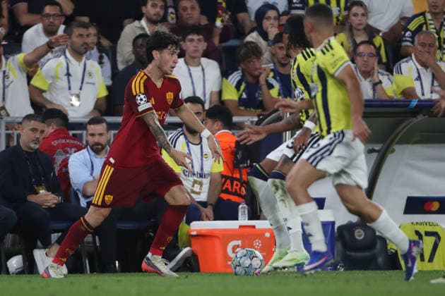 IPA88367449 - September 10, 2026 Champions League: Fenerbahçe vs. Roma In the photo: Soule& xD; (Photo by Gino Mancini)  Copyright: xGinoxMancini IPAxSportx xx IPA88367449