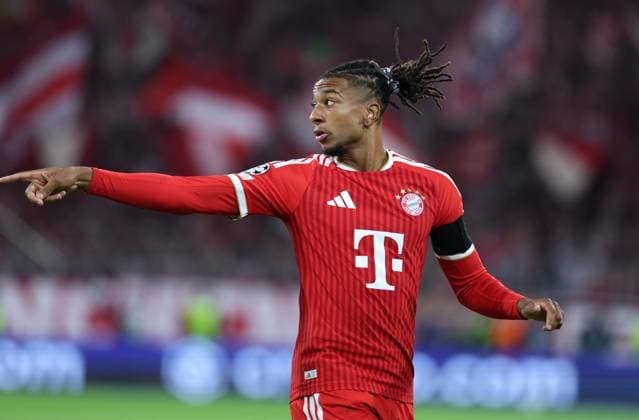 September 10, 2026, GER, Soccer, Men s, UEFA Champions League, Group Stage, 2026–2027 Season, Matchday 1, FC Bayern Munich vs. FK Bodø Glimt Feature Highlights Michael Olise FC Bayern Munich 17 gives a hand signal Munich Allianz Arena Bayern Germany Copyright: xNordphoto Schneiderx