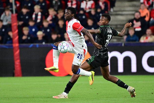 From left Emmanuel Ayaosi of Slavia and Souleymane Sagnan of Lens in action during the Football Champions League opening round match Slavia Prague vs RC Lens on September 10, 2026, in Prague, Czech Republic. (CTKxPhoto MichalxKamaryt) CTKPhotoP2026091009900  CTKPhotoP2026091009900