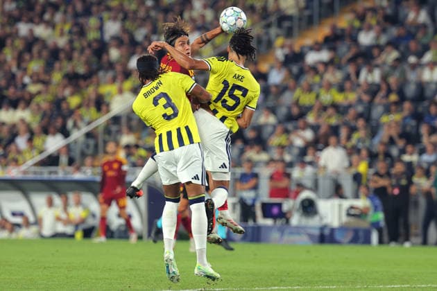 2026-09-10 Fenerbahce SK v AS Roma - UEFA Champions League 2026 27 League Phase MD1 ISTANBUL, TURKEY - SEPTEMBER 10: Archie Brown of Fenerbahce, Paulo Dybala of AS Roma, Nathan Ake of Fenerbahce during the UEFA Champions League 2026 27 League Phase MD1 match between Fenerbahce SK and AS Roma at Sukru Saracoglu Stadium on September 10, 2026 in Istanbul, Turkey. (Photo by BSR Agency) Istanbul Turkey Content not available for redistribution in The Netherlands directly or indirectly through any third parties. Copyright: xBSRxAgencyx