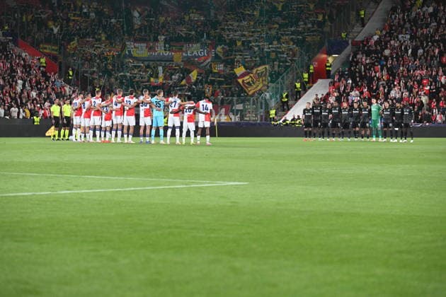 Slavia Prague players observe a minute of silence for the victims of the floods in Nepal before the Football Champions League opening round match Slavia Prague vs RC Lens on September 10, 2026, in Prague, Czech Republic. (CTKxPhoto MichalxKamaryt) CTKPhotoP2026091009841  CTKPhotoP2026091009841