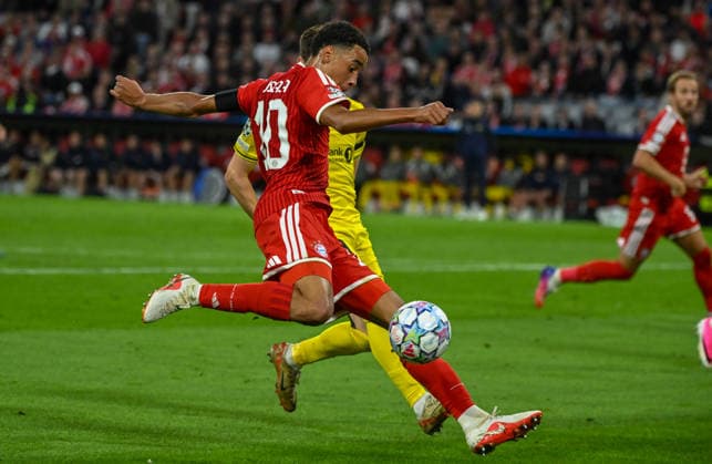 September 10, 2026, xemx, Soccer, UEFA Champions League, FC Bayern Munich vs. FK Bodø Glimt, Sondre Brunstad Fet (FK Bodø Glimt), Jamal Musiala (FC Bayern Munich), tackle, action, battle for the ball, Munich