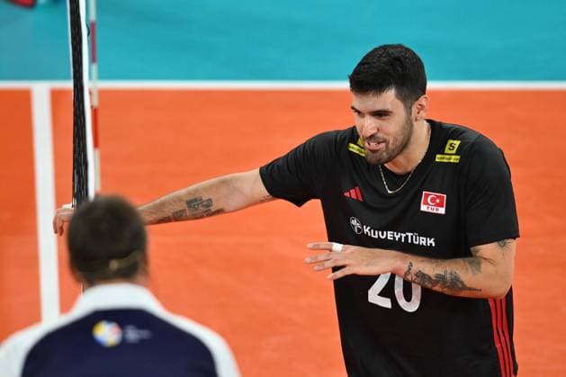 Turkiye v Germany - CEV EuroVolley 2026 Men CLUJ-NAPOCA, ROMANIA - SEPTEMBER 10: Efe Bayram of Turkiye reacts during the CEV EuroVolley 2026 match between Turkiye and Germany at the BTarena in Cluj-Napoca, Romania, on September 10, 2026. Alex Nicodim Anadolu Cluj-napoca Romania. Editorial use only. Please get in touch for any other usage.  Copyright: x2026xAnadoluxAlexxNicodimx