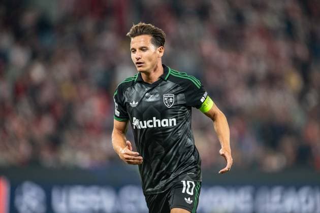 Florian Thauvin during UEFA Champions league match, SK Slavia Praha - RC Lens , 10 september 2026, Fortuna Arena, Praha, Czech republic Copyright: xMICHALxFAJT,ZOSPORTU.SKx MAJ_3616