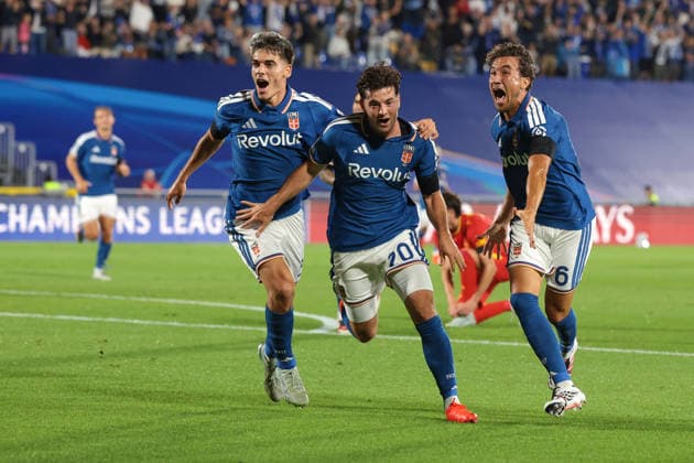 Como 1907 v RB Leipzig - UEFA Champions League - Season 2026-2027 Como, Italy, 10th September 2026. Martin Baturina of Como 1907 celebrates with team mates Alex Valle and Luis Milla after scoring to give the side a 1-0 lead during the Como 1907 vs RB Leipzig UEFA Champions League, group phase match at Stadio Giuseppe Sinigaglia, Como. Picture credit should read: Jonathan Moscrop Como Stadio Giuseppe Sinigaglia Italy