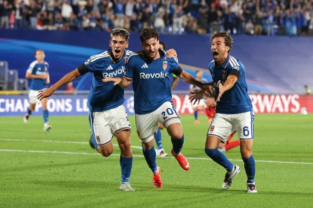 Como 1907 v RB Leipzig - UEFA Champions League - Season 2026-2027 Como, Italy, 10th September 2026. Martin Baturina of Como 1907 celebrates with team mates Alex Valle and Luis Milla after scoring to give the side a 1-0 lead during the Como 1907 vs RB Leipzig UEFA Champions League, group phase match at Stadio Giuseppe Sinigaglia, Como. Picture credit should read: Jonathan Moscrop Como Stadio Giuseppe Sinigaglia Italy
