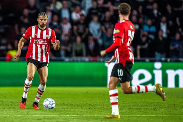 2026-09-10 PSV Eindhoven v Shaktar Donetsk - Champions League EINDHOVEN, NETHERLANDS - SEPTEMBER 10: Armando Obispo of PSV Eindhoven runs with the ball during the Champions League match between PSV Eindhoven and Shaktar Donetsk at Philips Stadion on September 10, 2026 in Eindhoven, Netherlands. Eindhoven Philips Stadion Netherlands Content not available for redistribution in The Netherlands directly or indirectly through any third parties. Copyright: xAndrexWeeningx