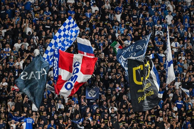 Como™s supporters during the UEFA Champions League stage match Phase MD1 between Calcio Como and RB Leipzig at the Giuseppe Sinigaglia stadium in Como, north Italy -September 10, 2026 - Soccer.  Copyright: xTizianoxBallabio LaPressex