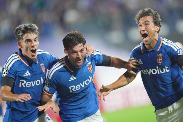 Como™s Martin Baturina celebrates after scoring 1-0 during the UEFA Champions League football match between Como and RB Leipzig - Champions League 2026 2027 - Giuseppe Sinigallia in Como , north Italy - Thursday , September 10 , 2026. - Soccer  Copyright: xSpada LaPressex