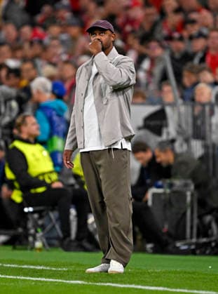 September 10, 2026, Soccer: UEFA Champions League 2026–2027, Matchday 1, FC Bayern Munich vs. FK Bodo Glimt, at the Allianz Arena in Munich; Coach Vincent Kompany of FC Bayern Munich looks pensive