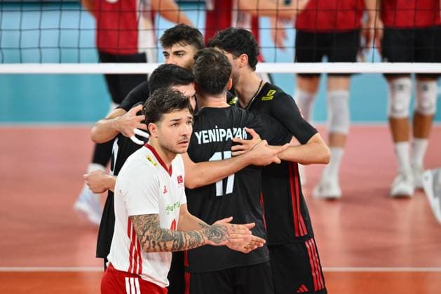 Turkiye v Germany - CEV EuroVolley 2026 Men CLUJ-NAPOCA, ROMANIA - SEPTEMBER 10: Turkiye s Berkay Bayraktar reacts during the CEV EuroVolley 2026 match between Turkiye and Germany at BT Arena in Cluj-Napoca, Romania, on September 10, 2026. Alex Nicodim Anadolu Cluj-napoca Germany. Editorial use only. Please get in touch for any other usage.  Copyright: x2026xAnadoluxAlexxNicodimx