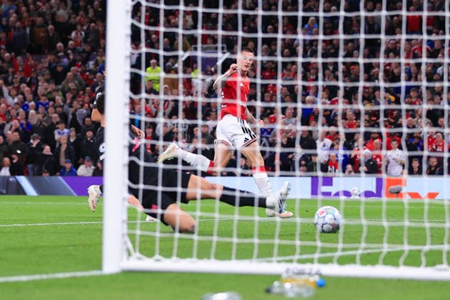 Fußball – UEFA Champions League – Gruppenphase: Manchester United gegen Sabah FK – 10. September 2026 – UEFA Champions League – Gruppenphase: Manchester United gegen Sabah FK – Benjamin Sesko von Manchester United erzielt das dritte Tor – Foto: Simon Stacpoole – Abseits – Manchester, Großbritannien  Copyright: xSimonxStacpoolexOffside