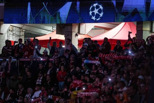 Fans with a Uefa champions league branding during UEFA Champions league match, SK Slavia Praha - RC Lens , 10 september 2026, Fortuna Arena, Praha, Czech republic Copyright: xMICHALxFAJT,ZOSPORTU.SKx MAJ_3242