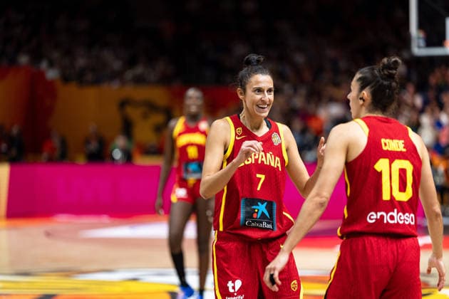 Alba Torrens (Spain, 07) and Maria Conde (Spain, 10) celebrate, GER, Australia vs. Spain, Basketball, 2026 FIBA Women’s World Cup, Quarterfinals, September 10, 2026, Germany, Australia vs. Spain, Basketball, FIBA Women s World Cup 2026, Quarterfinals, September 10, 2026, Berlin Copyright: xEibner-Pressefoto MaxxVincenx EP_MVN