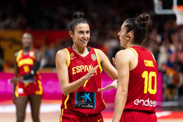 Alba Torrens (Spain, 07) and Maria Conde (Spain, 10) celebrate, GER, Australia vs. Spain, Basketball, 2026 FIBA Women’s World Cup, Quarterfinals, September 10, 2026, Germany, Australia vs. Spain, Basketball, FIBA Women s World Cup 2026, Quarterfinals, September 10, 2026, Berlin Copyright: xEibner-Pressefoto MaxxVincenx EP_MVN