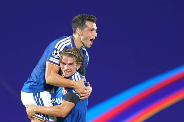 Como™s Tasos Douvikas celebrates after scoring 2-0 , Como™s Nico Paz during the UEFA Champions League football match between Como and RB Leipzig - Champions League 2026 2027 - Giuseppe Sinigallia in Como , north Italy - Thursday , September 10 , 2026. - Soccer  Copyright: xSpada LaPressex