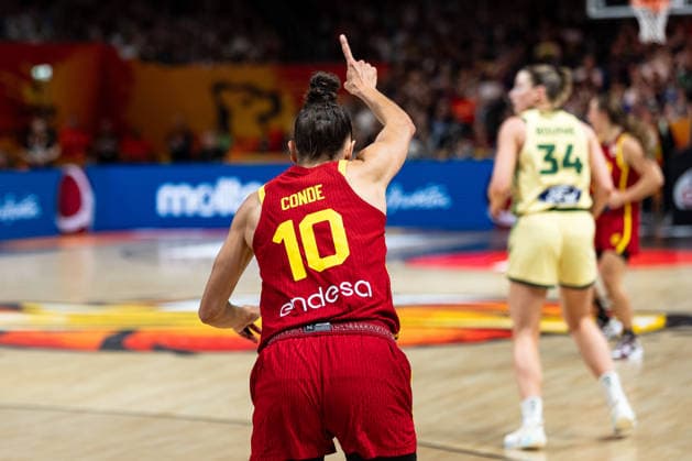 Maria Conde, Spain, 10, celebrates, GER, Australia vs. Spain, Basketball, 2026 FIBA Women’s World Cup, Quarterfinals, September 10, 2026, GER, Australia vs. Spain, Basketball, 2026 FIBA Women’s World Cup, Quarterfinals, September 10, 2026, Berlin Copyright: xEibner-Pressefoto MaxxVincenx EP_MVN