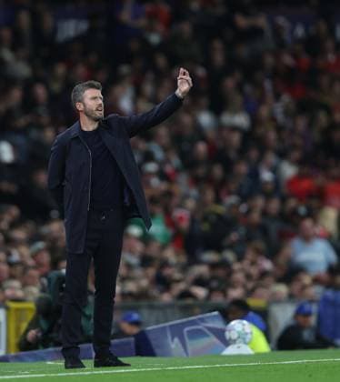 UEFA Champions League - Manchester United, ManU v Sabah MANCHESTER, ENGLAND, SEPTEMBER 10: Michael Carrick Manager of Manchester United points out instructions to his players during The UEFA Champions League match in The League Phase between Manchester United v Sabah at Old Trafford Stadium, Manchester, England, on September 10. (Photo by Daniel Weir) Manchester Old Trafford Stadium England Copyright: xDanielxWeir SportsxPressxPhotox Sportspressphoto_SPR227827