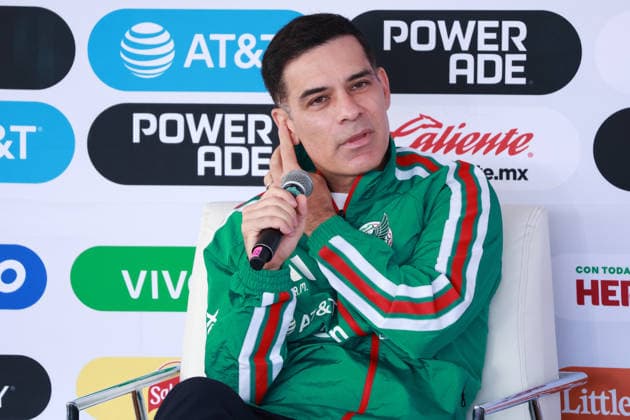 Rafael Marquez Presented as Mexico national team, Nationalteam Head Coach MEXICO CITY, MEXICO - SEPTEMBER 10: Rafael Marquez attends a press conference, PK, Pressekonferenz during his presentation as the new head coach of Mexico s national football team, at Centro de Alto Rendimiento (CAR), in Mexico City, Mexico on September 10, 2026. Daniel Cardenas Anadolu Mexico City Mexico. Editorial use only. Please get in touch for any other usage.  Copyright: x2026xAnadoluxDanielxCardenasx