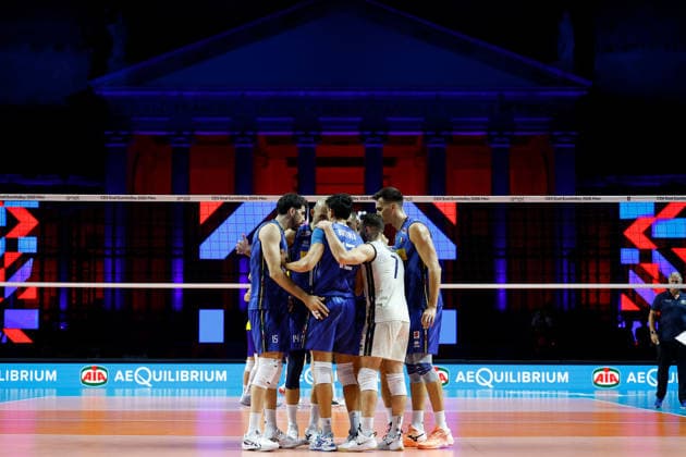 IPA88369050 - Team Italy celebrates after scoring during the opening match of the CEV Enel EuroVolley 2026 between Italy and Sweden at Piazza del Plebiscito on September 10, 2026, in Naples, Italy.  Copyright: xRichardxMorgano IPAxSportx xx IPA88369050
