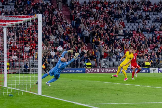 Jamal Musiala, FC Bayern Munich, 10, scoring his goal against goalkeeper Julian Faye Lund of FK Bodo Glimt, who entered the game at halftime, 01–1 0 GER, FC Bayern Munich vs. FK Bodo Glimt, Soccer, UEFA Champions League, Group Stage, Matchday 1, 2026–2027 Season, September 10, 2026 DFL DFB regulations prohibit any use of photographs as image sequences and or quasi-video. Photo: HMB Media, Heike Feiner Copyright: HMBxMedia HeikexFeiner