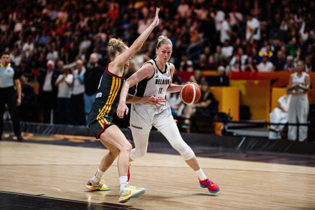 FIBA Women’s Basketball World Cup 2026: Belgium vs. Germany, September 10, 2026; Emma Meesseman (Belgium), No. 11, vs. Leonie Fiebich (Germany), No. 13; Basketball; FIBA Women’s Basketball World Cup 2026; Final Phase, Quarterfinals: Belgium vs. Germany on September 10, 2026, at the Uber Arena, Berlin Copyright: xBEAUTIFULxSPORTS Tonhäuserx