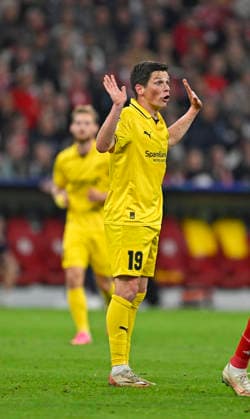 September 10, 2026, Soccer: UEFA Champions League 2026–2027, Matchday 1, FC Bayern Munich vs. FK Bodo Glimt, at the Allianz Arena in Munich, Sondre Brunstad Fet of FK Bodo Glimt fights back