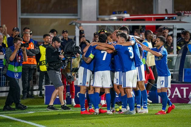 Italy Soccer UEFA Champions League 2026–2027, Matchday 1: Como 1907 vs. RB Leipzig, Giuseppe Sinigaglia Stadium—Como’s 3–0 goal by Assane Diao, Como 1907, 11: Joy, emotions, celebration, gesture, body language, emotion Copyright: xJOERANxSTEINSIEKx
