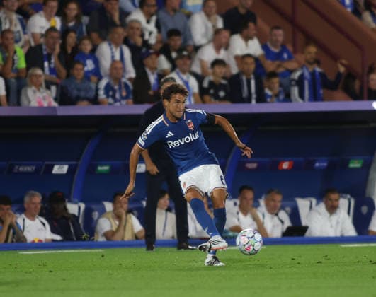 IPA88369537 - Luis Milla of Como 1907 during the 2026–27 UEFA Champions League soccer match between Como 1907 and RB Leipzig on September 10, 2026, at Giuseppe Sinigaglia Stadium in Como, Italy. Photo by Nderim KACELI  Copyright: xNderimxKaceli IPAxSportx xx IPA88369537