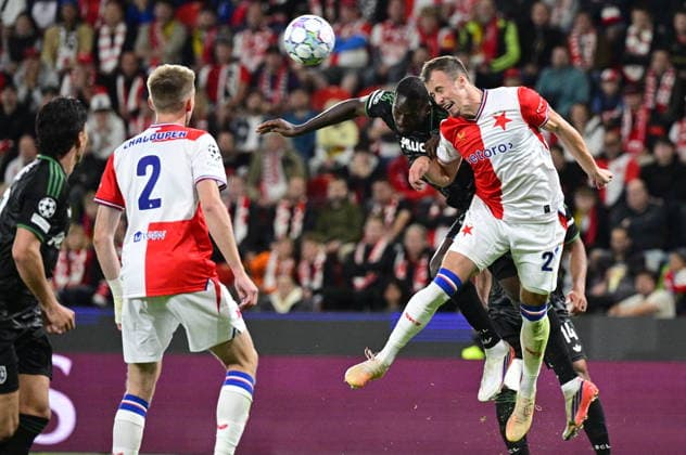 From right Tomas Vlcek of Slavia and Abdallah Sima of Lens in action during the Football Champions League opening round match Slavia Prague vs RC Lens on September 10, 2026, in Prague, Czech Republic. (CTKxPhoto VitxSimanek) CTKPhotoP2026091010504  CTKPhotoP2026091010504