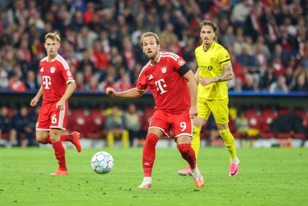 Harry Kane, FC Bayern Munich, 09, with Andreas Helmersen, FK Bodo Glimt, 09, GER, FC Bayern Munich vs. FK Bodo Glimt, Soccer, UEFA Champions League, Group Stage, Matchday 1, 2026–2027 Season, September 10, 2026, GER, FC Bayern Munich vs. FK Bodo Glimt, Soccer, UEFA Champions League, Group Stage, Matchday 1, 2026–2027 Season, September 10, 2026, Munich Copyright: xEibner-Pressefoto JennixMaulx EP_JML