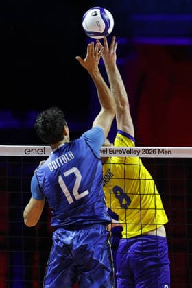 IPA88370084 - Mattia Bottolo 12 of Team Italy in action during the opening match of the CEV Enel EuroVolley 2026 between Italy and Sweden at Piazza del Plebiscito on September 10, 2026, in Naples, Italy.  Copyright: xRichardxMorgano IPAxSportx xx IPA88370084