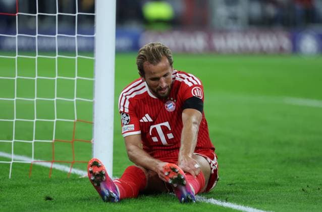 September 10, 2026, GER, Soccer, Men s, UEFA Champions League, Group Stage, 2026–2027 Season, Matchday 1, FC Bayern Munich vs. FK Bodø Glimt; Injured, Injury, Pain; Harry Kane; FC Bayern Munich; 09; sitting on the field; Munich; Allianz Arena; Bayern; Germany Copyright: xNordphoto Schneiderx
