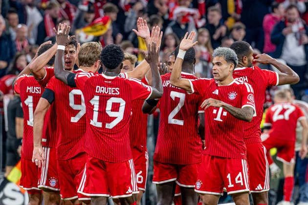 The Munich fans cheer Harry Kane on as he scores FC Bayern Munich s second goal (2–0), FC Bayern Munich vs. FK Bodo Glimt, Soccer, UEFA Champions League, Group Stage, Matchday 1, 2026–2027 Season, September 10, 2026 DFL and DFB regulations prohibit any use of photographs as image sequences and or quasi-video. Photo: HMB Media, Heike Feiner Copyright: HMBxMedia HeikexFeiner