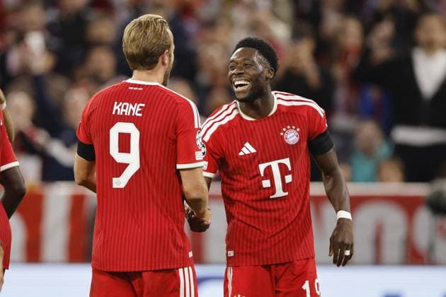MUNICH - (lr) Harry Kane of FC Bayern Munich and Alphonso Davies of FC Bayern Munich celebrate the 3-0 lead during the Champions League match between FC Bayern Munich and FK Bodo Glimt on September 10, 2026, at the Allianz Arena in Munich, Germany. BART STOUTJESDIJK ANP UEFA Champions League 2026 27 xVIxANPxSportx xBartxStoutjesdijkxIVx 567948434 originalFilename: 567948434.jpg
