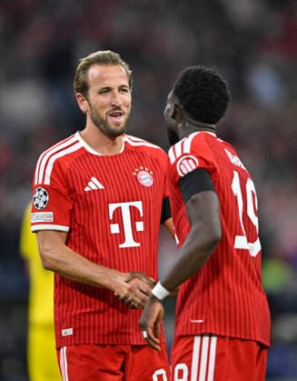 GOAL: 3-0 Alphonso Davies, Bayern Munich FCB 19 Goal celebration with Harry Kane, Bayern Munich FCB 09 Bayern Munich FCB vs. Bodø Glimt 10 09 2026 DFL regulations prohibit any use of photographs AS IMAGE SEQUENCES AND OR QUASI-VIDEO FC Bayern Munich FCB vs. Bodo Glimt