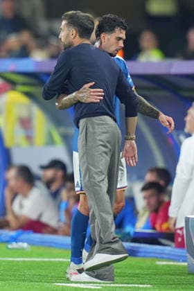 Como™s Lucas Da Cunha , Como™s head coach Cesc Fabregas during the UEFA Champions League football match between Como and RB Leipzig - Champions League 2026 2027 - Giuseppe Sinigallia in Como , north Italy - Thursday , September 10 , 2026. - Soccer  Copyright: xSpada LaPressex