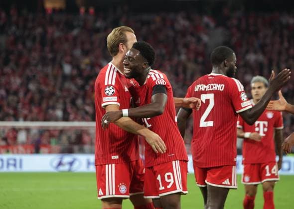 Bayern s No. 19, Alphonso DAVIES, after scoring the goal that made it 3–0 in the soccer match between Bayern and Bodo Glimt in the Champions League, FC Bayern Munich vs. FK Bodö Glimt, Matchday 1, 2026–2027 season, on September 10, 2026, in Munich, Allianz Arena, Germany. Source: Copyright Credit Oryk HAIST xFUSSBALL-BAYERN-BODOx