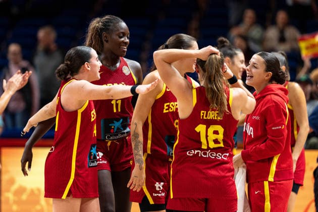 Celebrations after the victory at the end of the game, GER, Australia vs. Spain, Basketball, 2026 FIBA Women s World Cup, Quarterfinals, September 10, 2026 GER, Australia vs. Spain, Basketball, 2026 FIBA Women s World Cup, Quarterfinals, September 10, 2026, Berlin Copyright: xEibner-Pressefoto MaxxVincenx EP_MVN