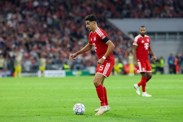 Aleksandar Pavlovic, FC Bayern Munich, 45 with the ball, GER, FC Bayern Munich vs. FK Bodo Glimt, Soccer, UEFA Champions League, Group Stage, Matchday 1, 2026–2027 Season, September 10, 2026, GER, FC Bayern Munich vs. FK Bodo Glimt, Soccer, UEFA Champions League, Group Stage, Matchday 1, 2026–2027 Season, September 10, 2026, Munich Copyright: xEibner-Pressefoto JennixMaulx EP_JML