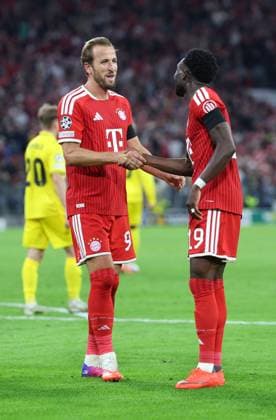 September 10, 2026, GER, Soccer, Men s, UEFA Champions League, Group Stage, 2026–2027 Season, Matchday 1, FC Bayern Munich vs. FK Bodø Glimt Goal celebration Cheering Goal scorer(s) Alphonso Davies FC Bayern Munich 19 celebrates the goal that made it 3–0 Harry Kane shakes hands FC Bayern Munich 09 Munich Allianz Arena Bayern Germany Copyright: xNordphoto Schneiderx